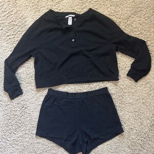Victoria’s Secret Two-Piece Lounge Set - Cozy Long Sleeve Top & Shorts